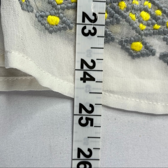 Love Stitch Sheer Embroidered Top Size Small - Picture 10 of 12